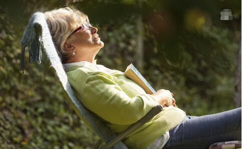 午後休息養生(shēng)黃(huáng)金(jīn)時(shí)間(jiān)